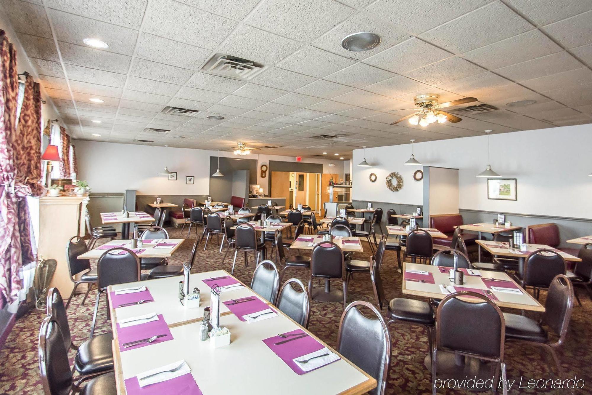 Rodeway Inn Lakeville Exterior foto