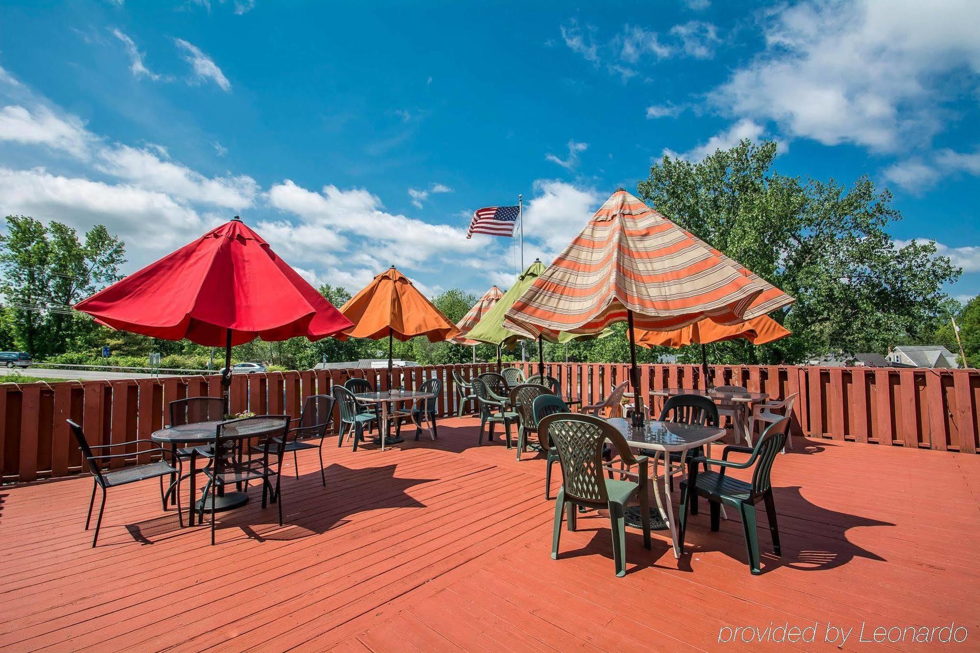 Rodeway Inn Lakeville Exterior foto